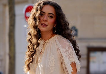 Mi amiga del pelo rizado se enamoró de este gel para rizos: apto para métodos rizados y sueltos